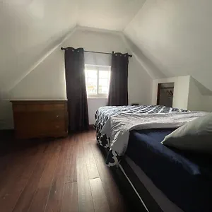  Apartment Private Loft 5 Min Away From Lga
